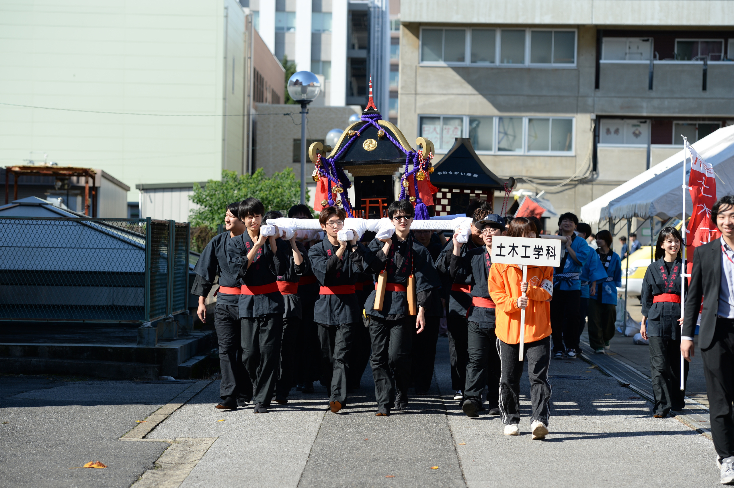 dsc_1402_01.jpg
